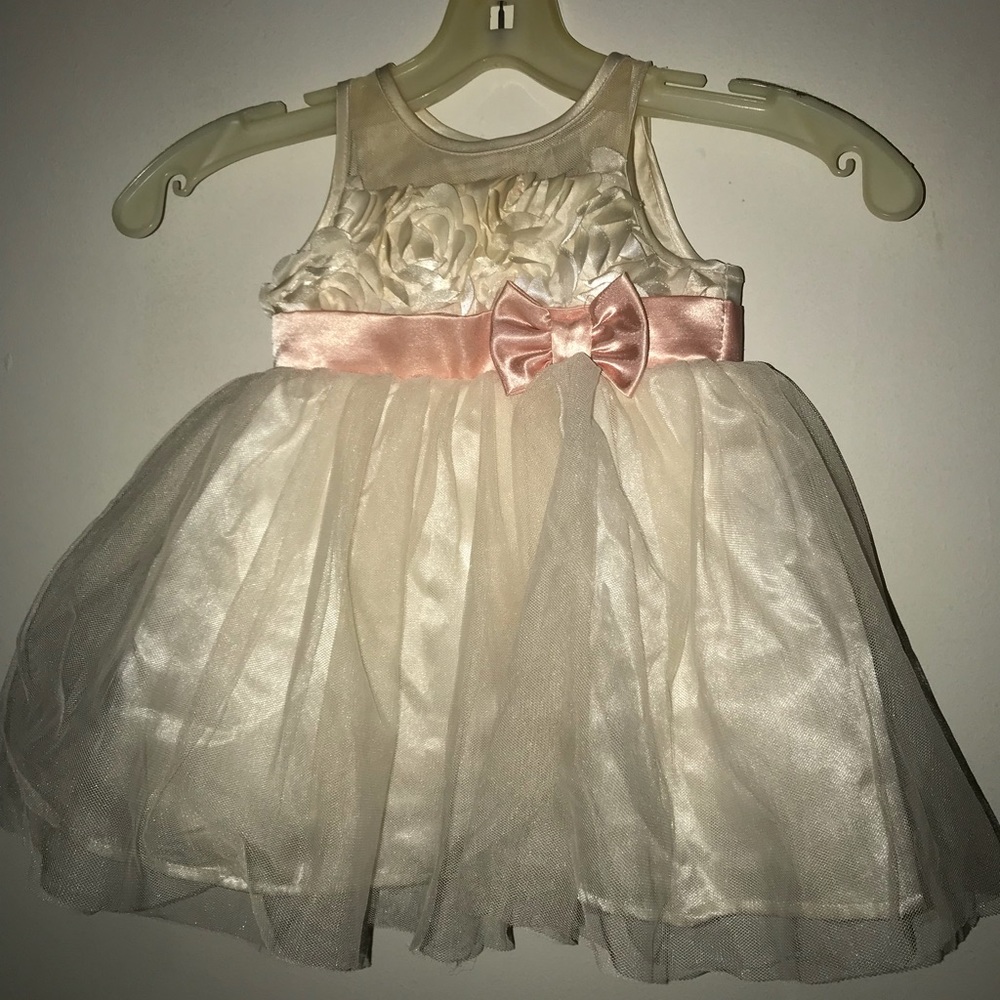 Kids dress Cherokee
